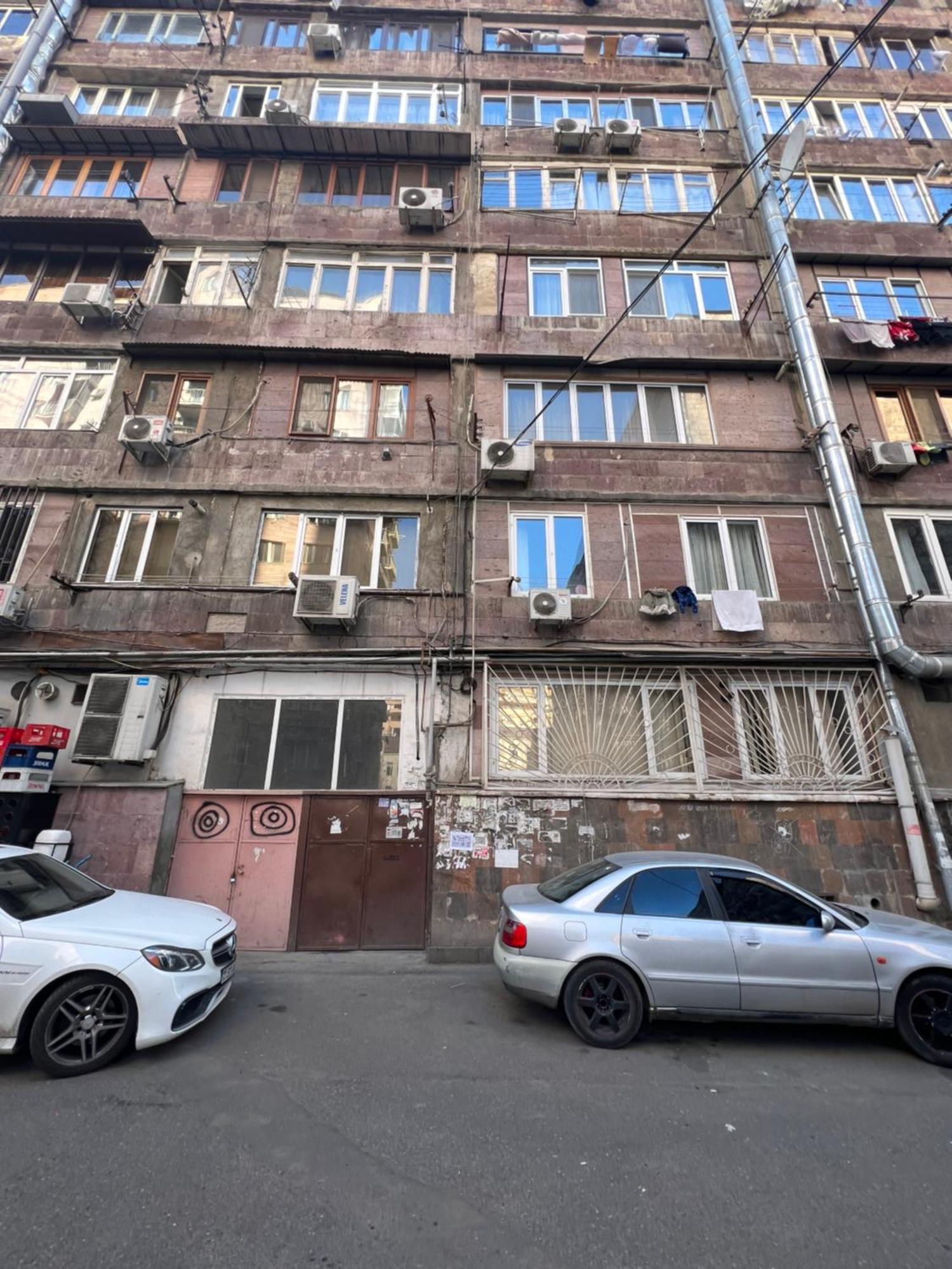 Hotel Pushkiin Erivan Exterior foto
