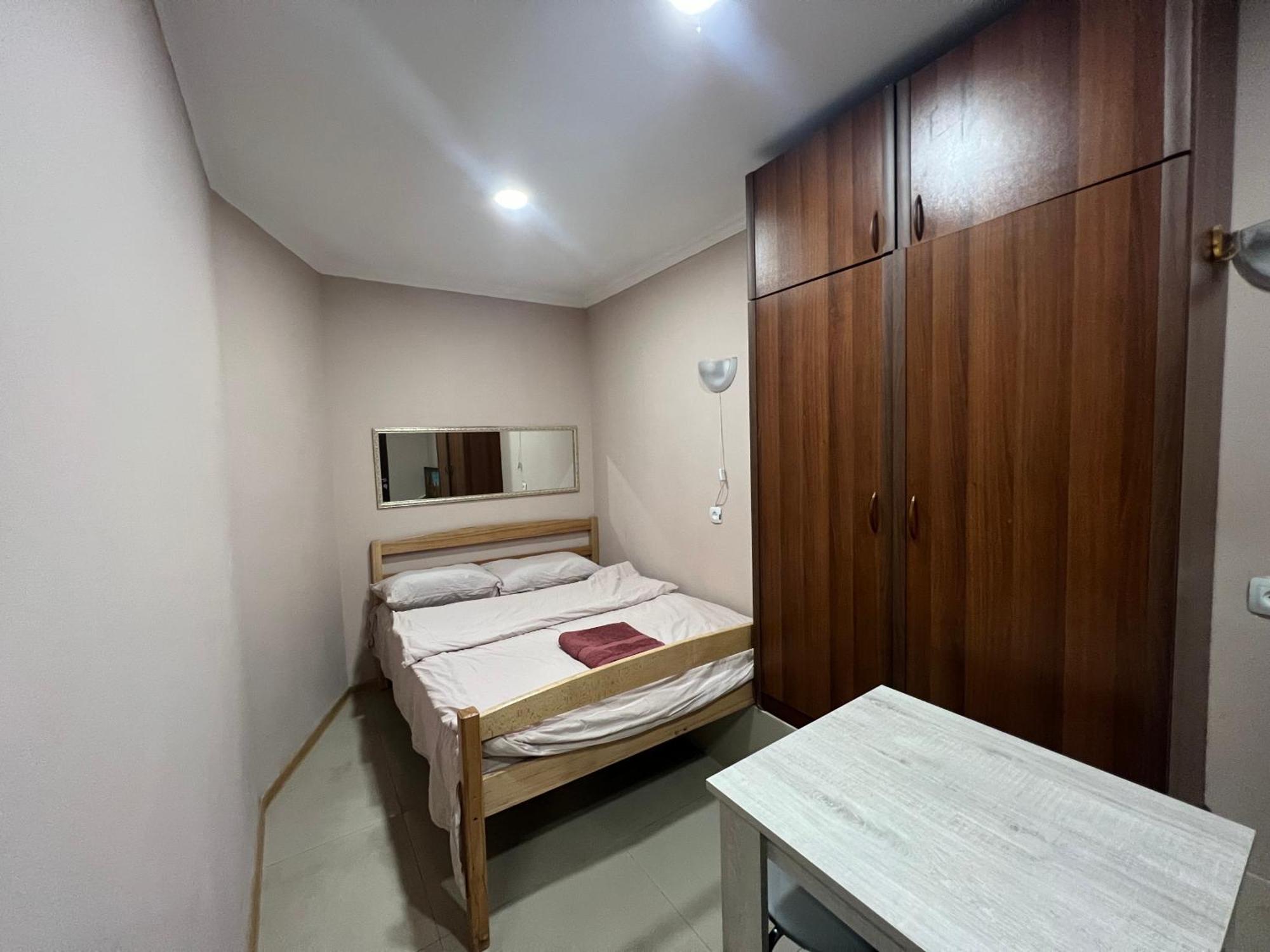 Hotel Pushkiin Erivan Exterior foto