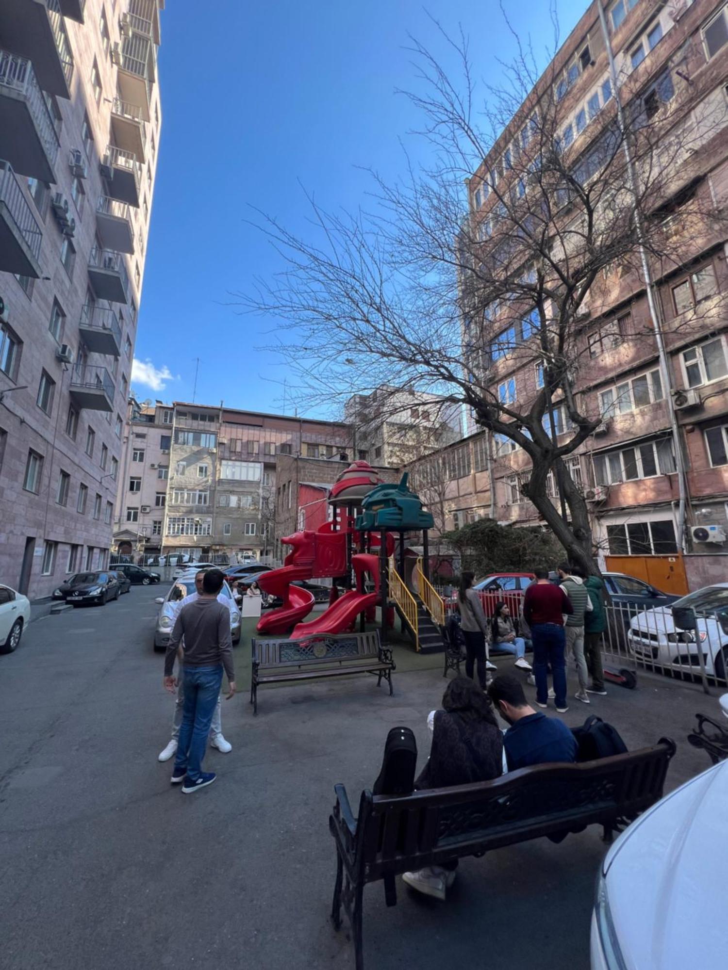 Hotel Pushkiin Erivan Exterior foto